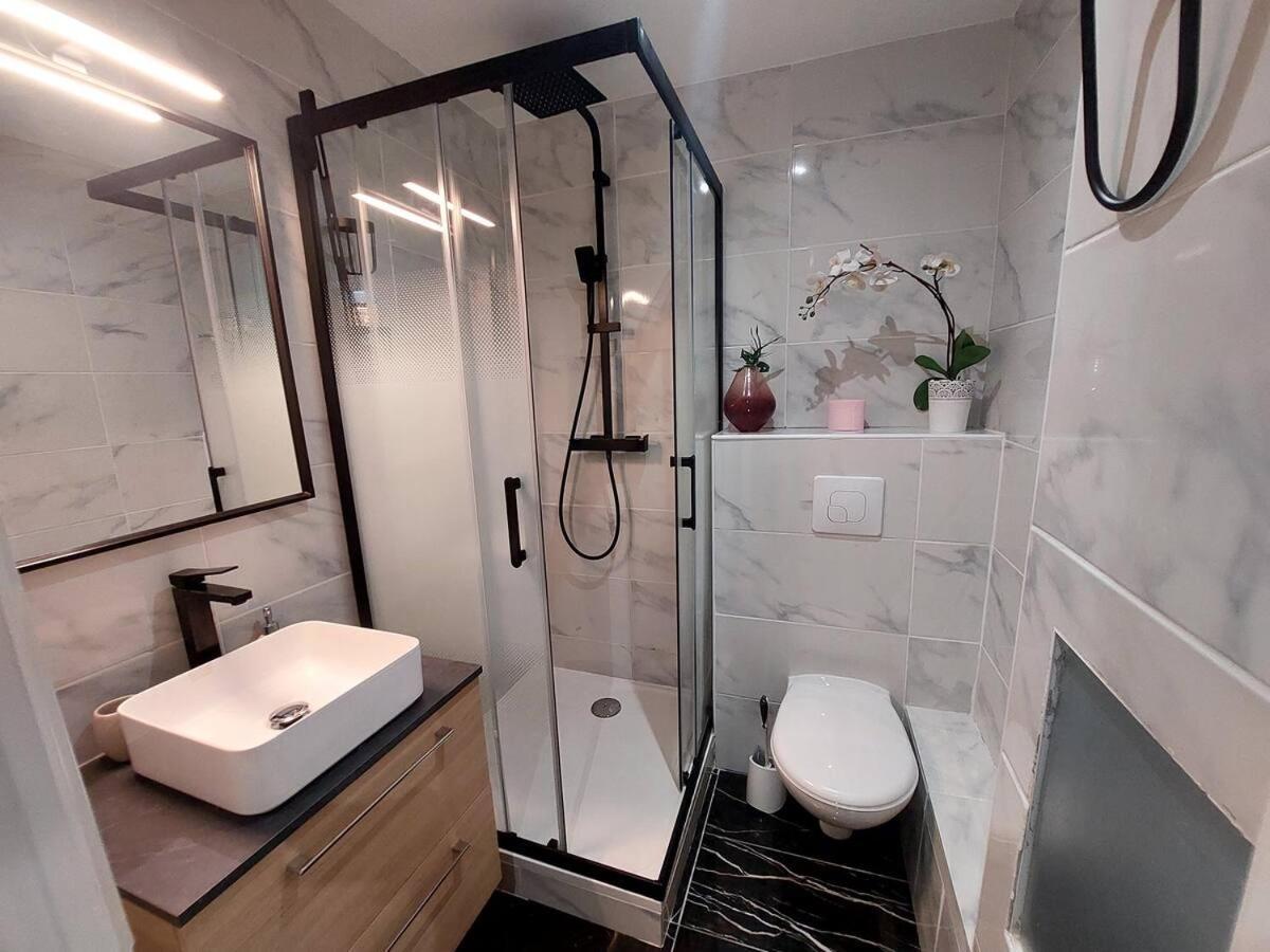 Grand F4 De 70M2 Pour 6 Personnes - Paris 12Eme Gare De Lyon, Orly Airport Apartman Thiais Kültér fotó